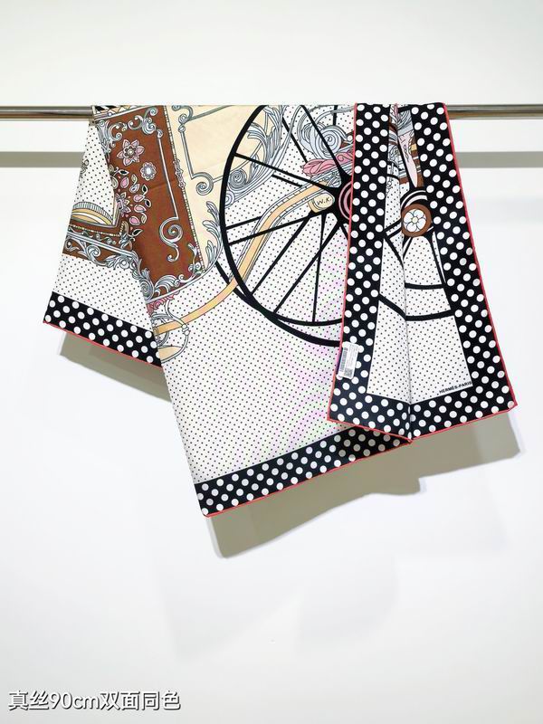 Hermes silk scarf 90X90cm E052507